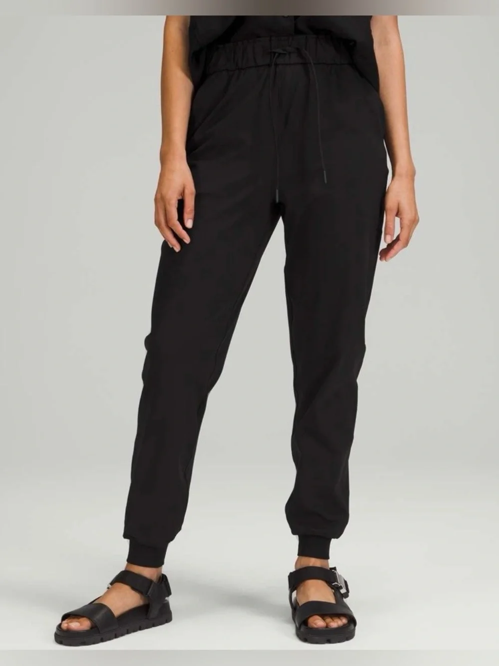 LULULEMON Black Stretch High Rise Joggers